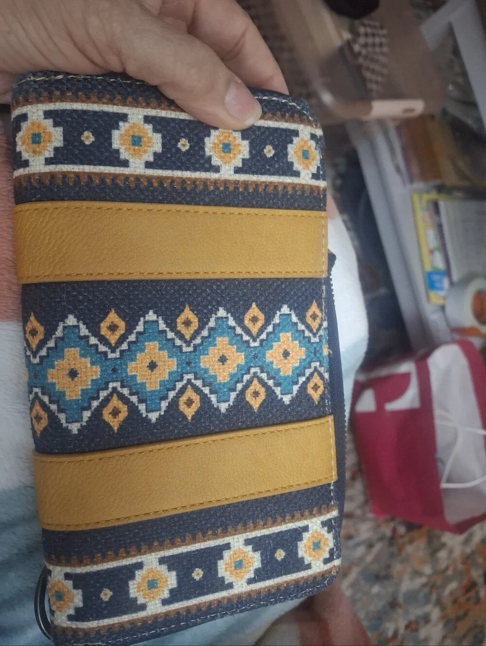 Wrangler wristlet blue